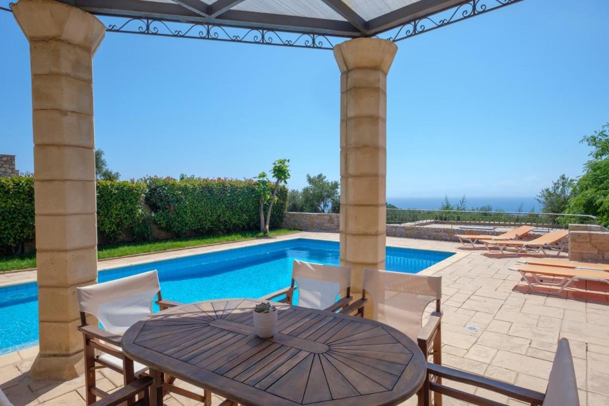 Trochalo Villas Ступа Экстерьер фото